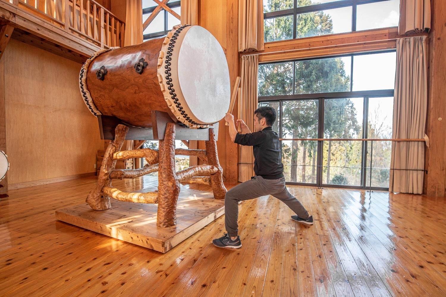 Taiko-Drum-Experience-At-Sado-Island-Japan-Travel-Guide taiko-drum-experience-at-sado-island-japan-travel-guide