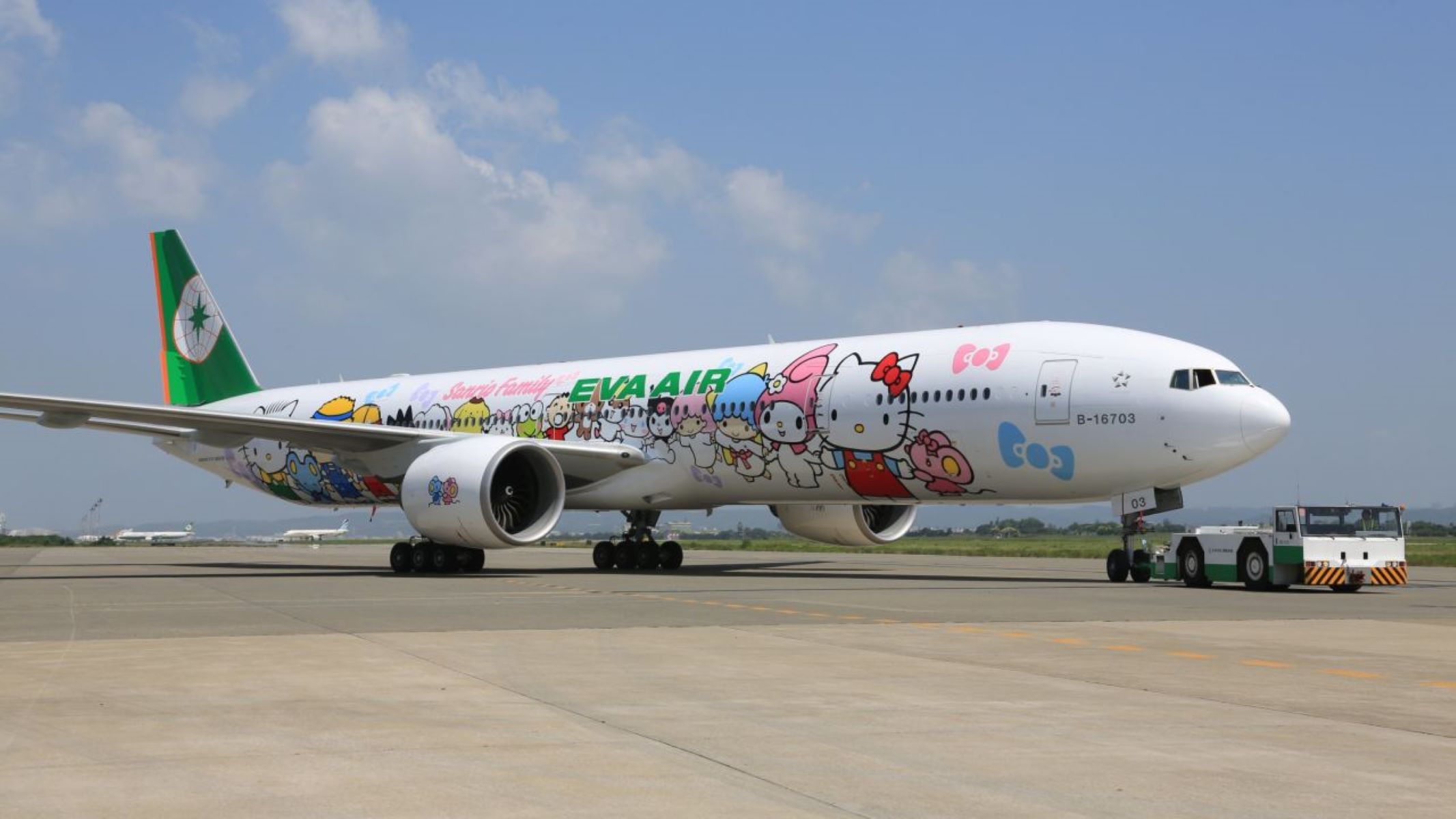 The-Hello-Kitty-Flight-8211-What-To-Expect the-hello-kitty-flight-what-to-expect