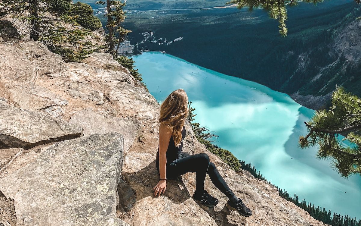 The-Spectacular-Big-Beehive-And-Lake-Agnes-Tea-House-Hike the-spectacular-big-beehive-and-lake-agnes-tea-house-hike