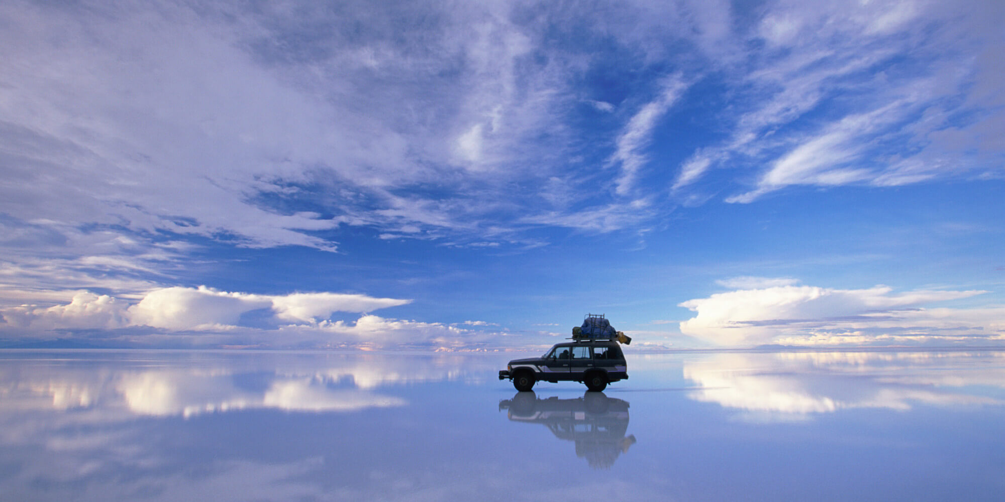 uyuni-salt-flats-tour-a-guide-to-bolivias-stunning-landscape