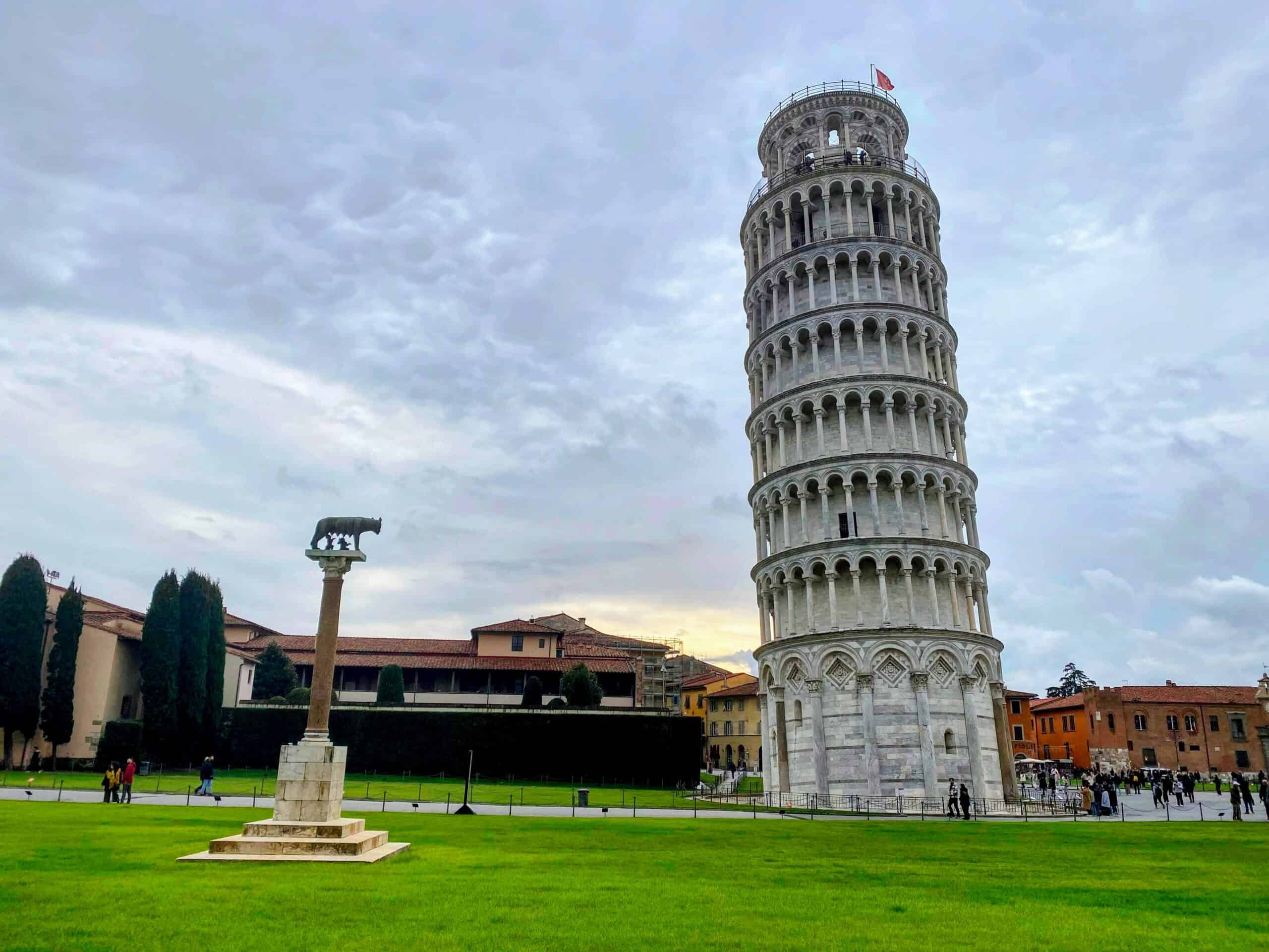 visiting-the-leaning-tower-of-pisa-a-complete-guide