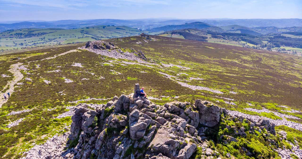walking-the-stiperstones-in-shropshire-a-guide