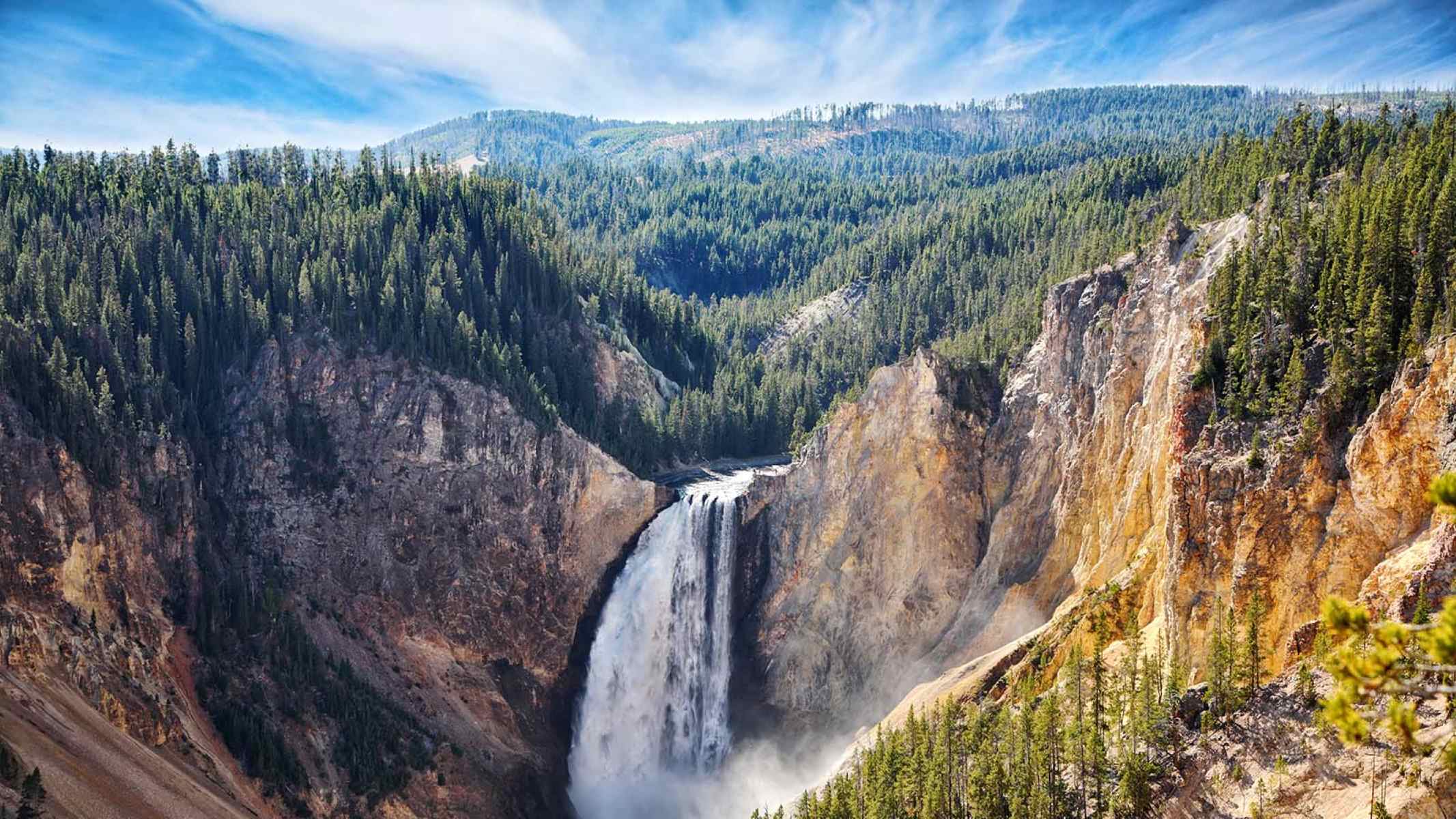 Yellowstone-8211-The-Most-Magical-Place-In-America-To-Visit yellowstone-the-most-magical-place-in-america-to-visit