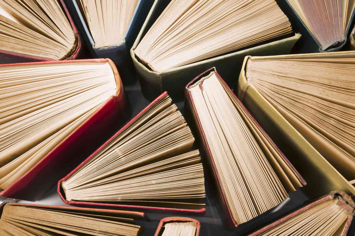 12-Books-To-Take-You-Around-The-World 12-books-to-take-you-around-the-world