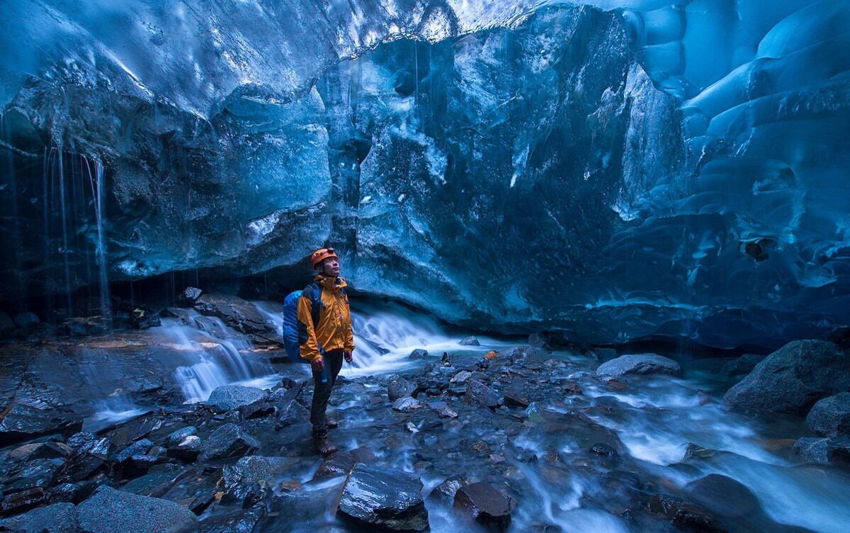 17-Things-To-Know-Before-You-Go-Live-In-A-Cave-In-The-Yukon 17-things-to-know-before-you-go-live-in-a-cave-in-the-yukon