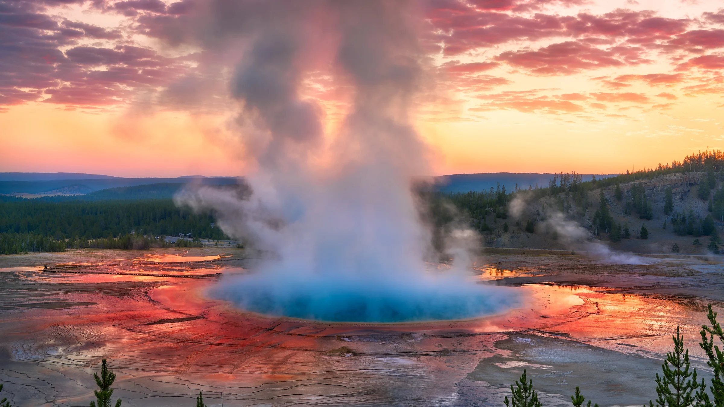 A-Local8217s-Guide-To-Visiting-Yellowstone-National-Park a-locals-guide-to-visiting-yellowstone-national-park