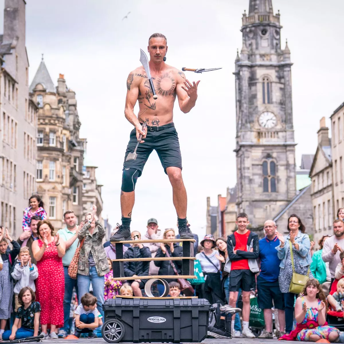 A-Quick-Guide-To-Edinburgh8217s-Fringe-Festival a-quick-guide-to-edinburghs-fringe-festival