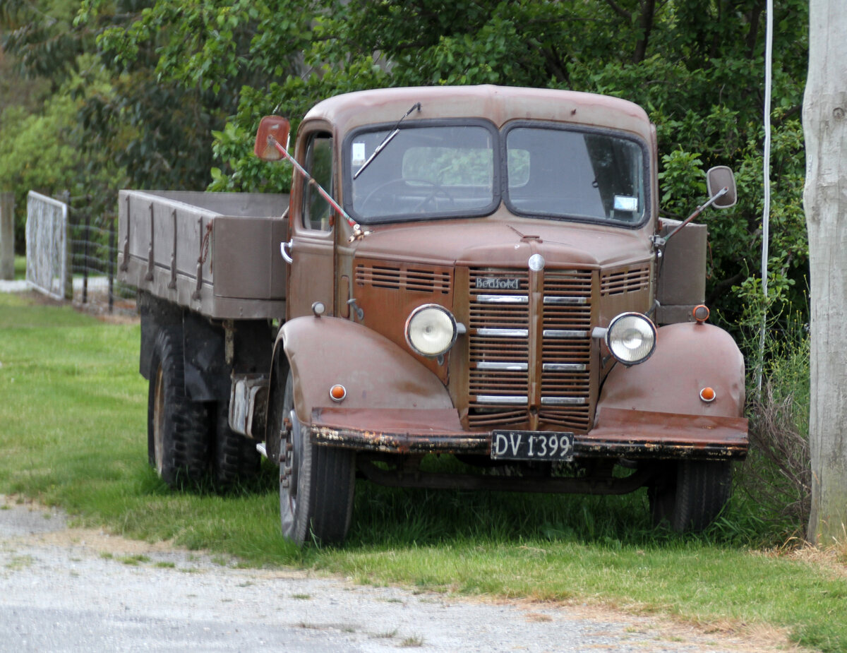bedford-truck