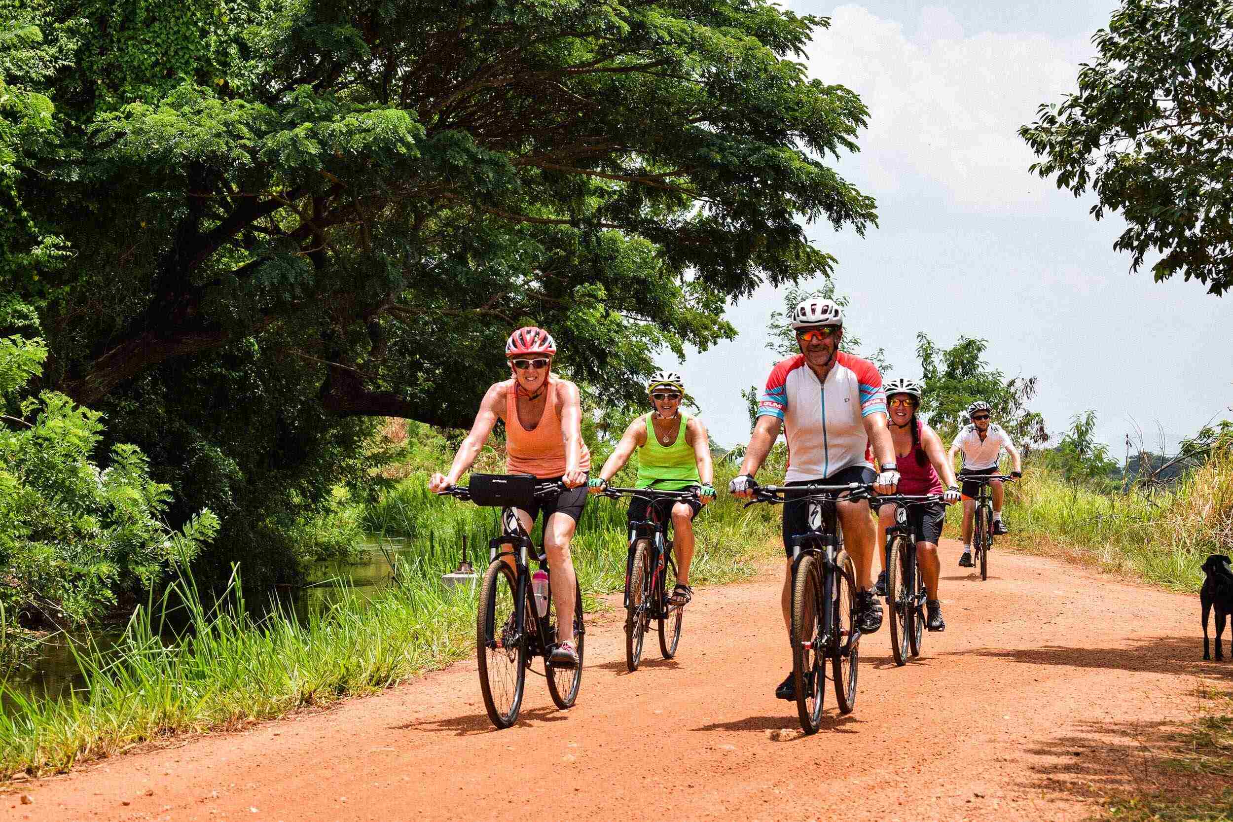 cycling-anuradhapura-sri-lankas-ancient-capital