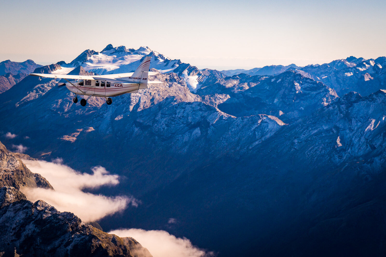 Flying-High-In-New-Zealand8217s-Fiordland flying-high-in-new-zealands-fiordland