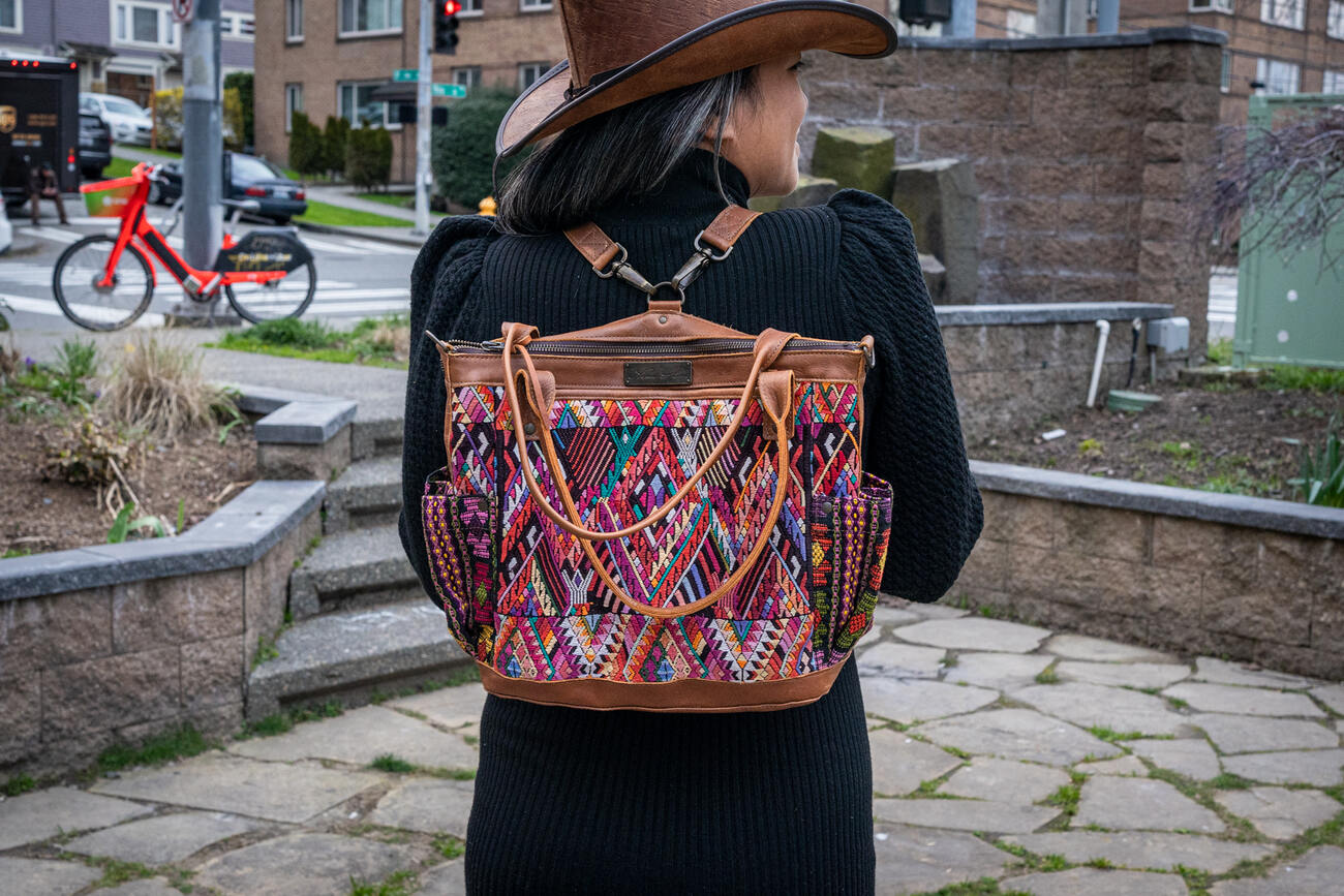 GIVEAWAY-Handmade-Handbag-From-Guatemala giveaway-handmade-handbag-from-guatemala