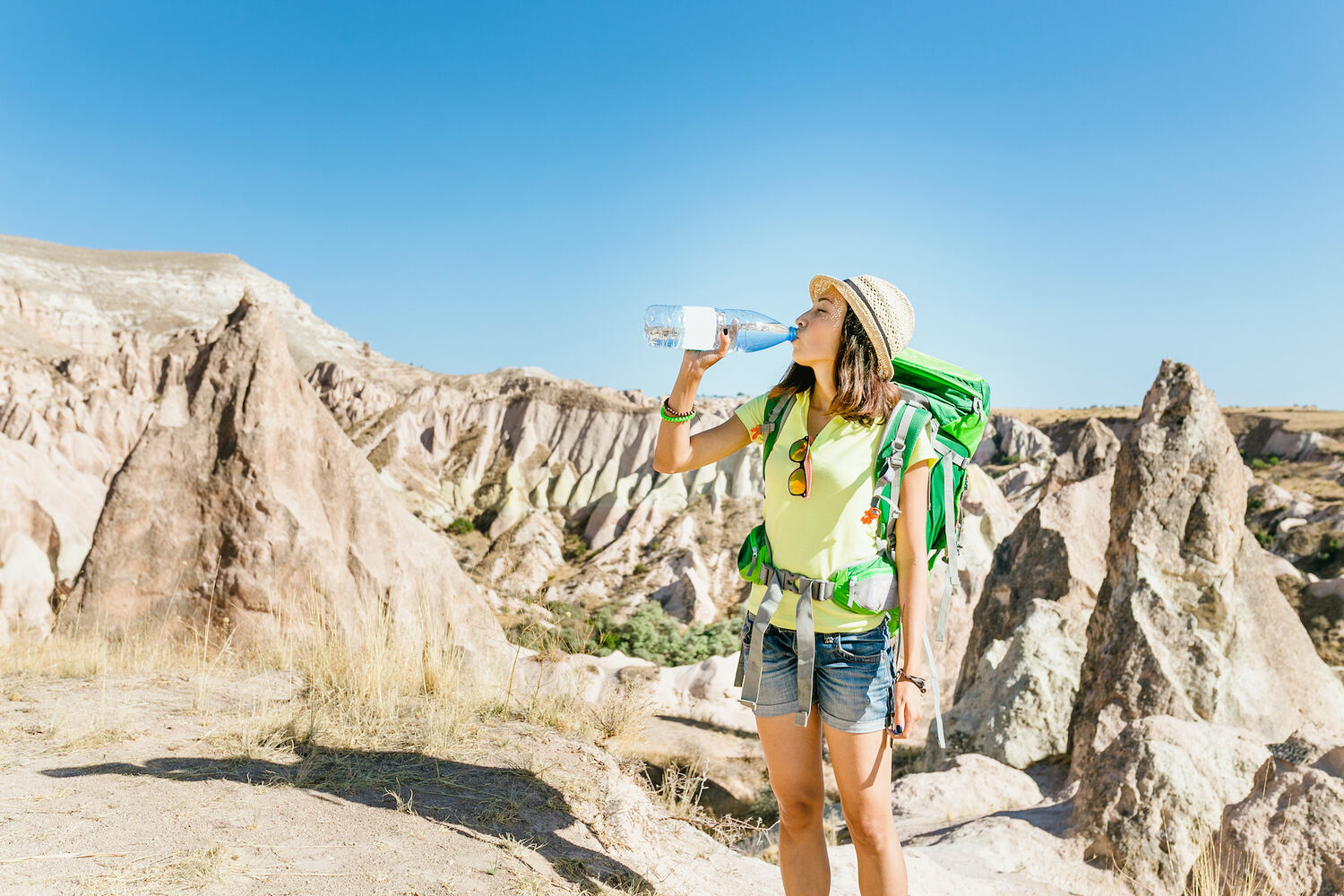 Hot-Hiking-How-To-Avoid-Heat-Exhaustion hot-hiking-how-to-avoid-heat-exhaustion