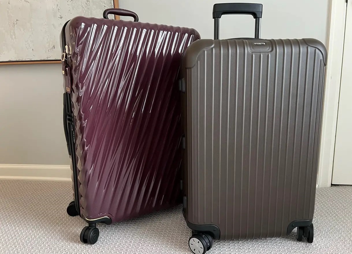 RIMOWA vs TUMI - Aluminum Luggage Comparison