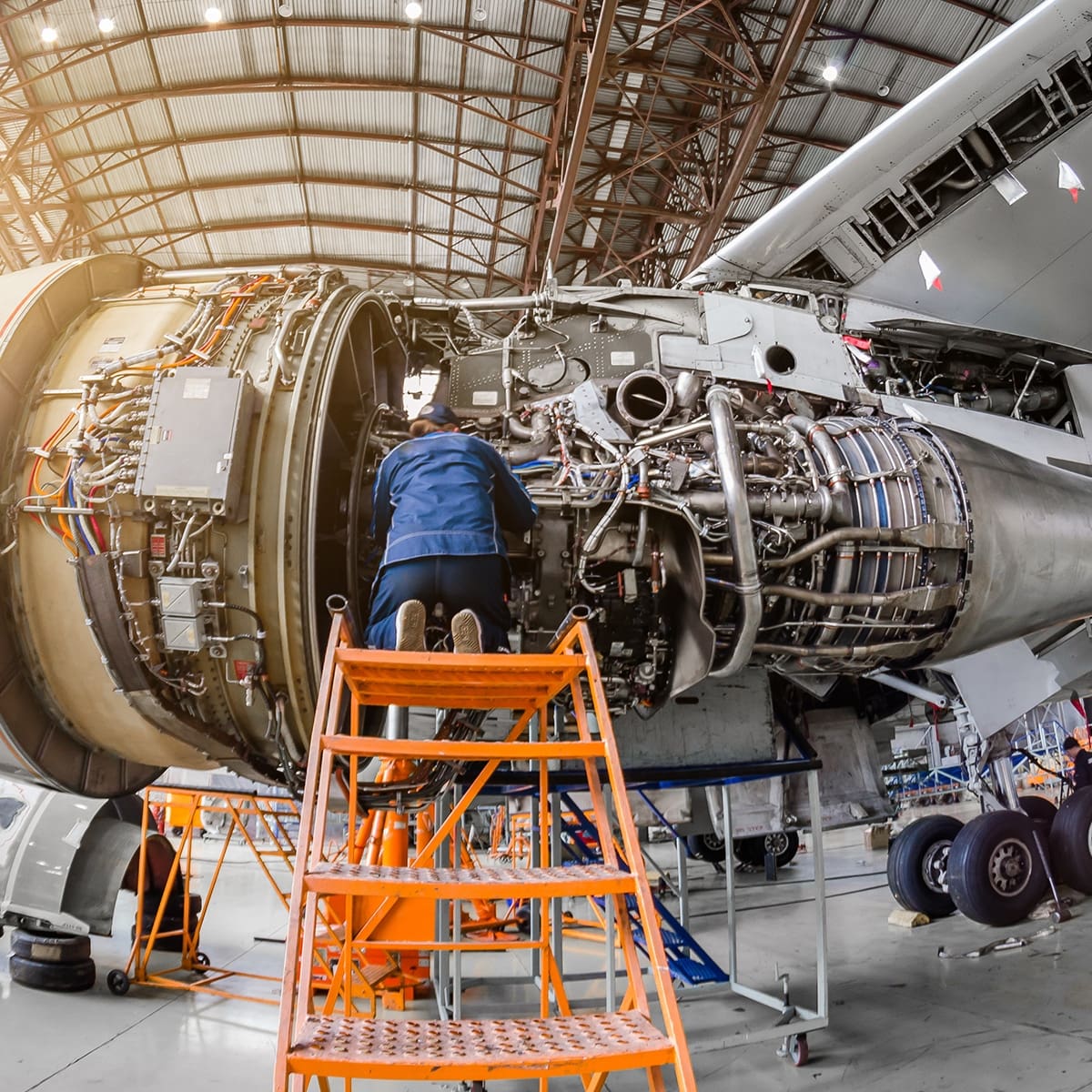 How-Long-Does-It-Take-To-Become-An-Airplane-Mechanic how-long-does-it-take-to-become-an-airplane-mechanic