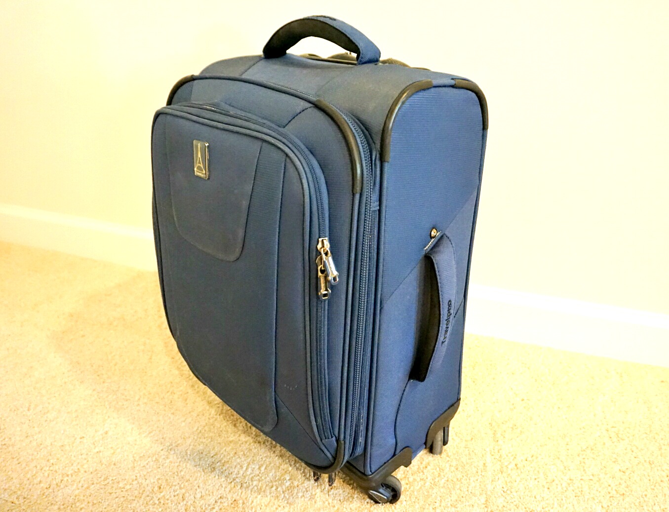 How-Many-Cu-In-In-A-Travelpro-Luggage-Maxlite3-22-Inch-Expandable-Rollaboard how-many-cu-in-in-a-travelpro-luggage-maxlite3-22-inch-expandable-rollaboard