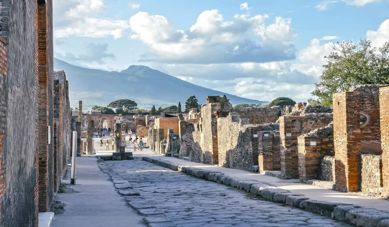 how-much-does-a-guided-tour-at-pompeii-cost