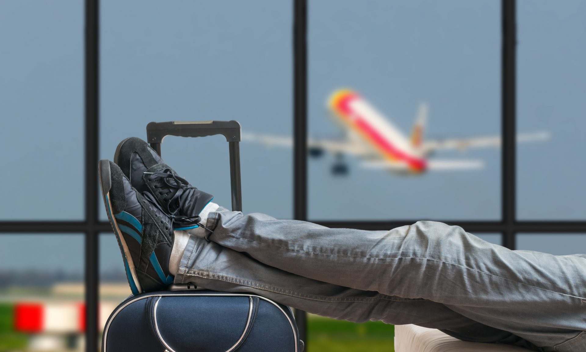 How-Much-Money-Can-You-Carry-On-An-Airplane how-much-money-can-you-carry-on-an-airplane