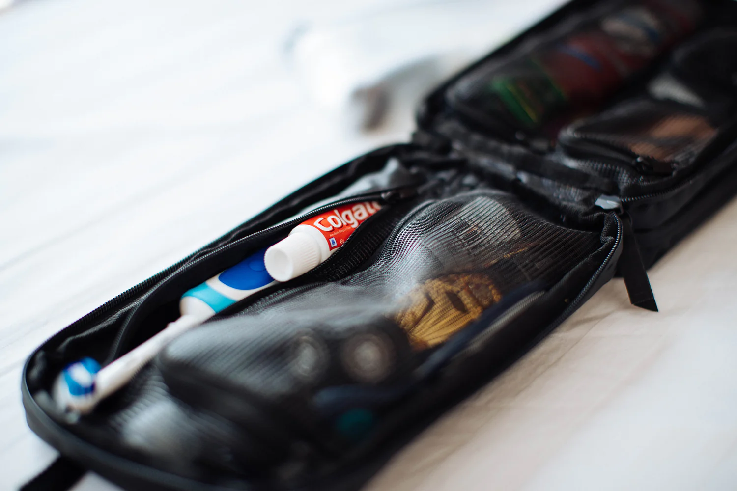 how-to-clean-a-toiletry-bag