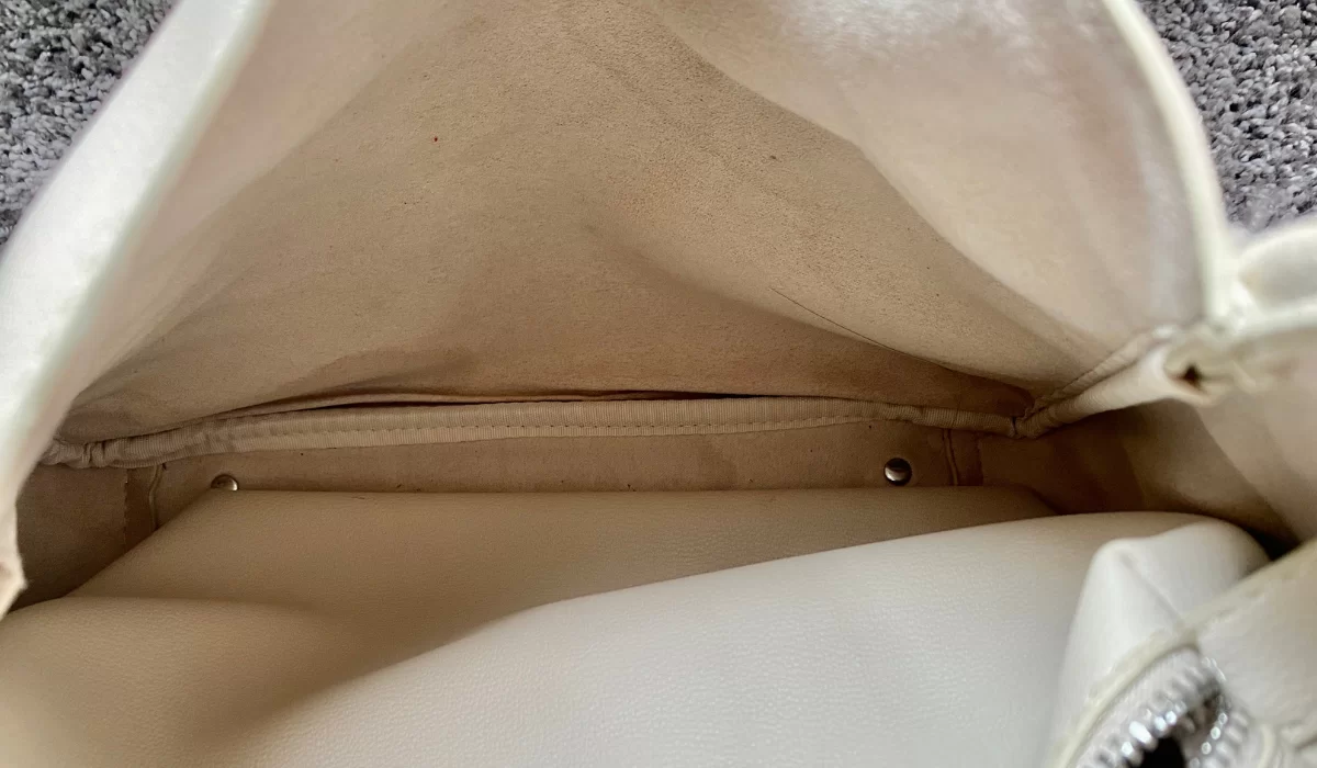 How-To-Remove-Mold-From-Suitcase how-to-remove-mold-from-suitcase