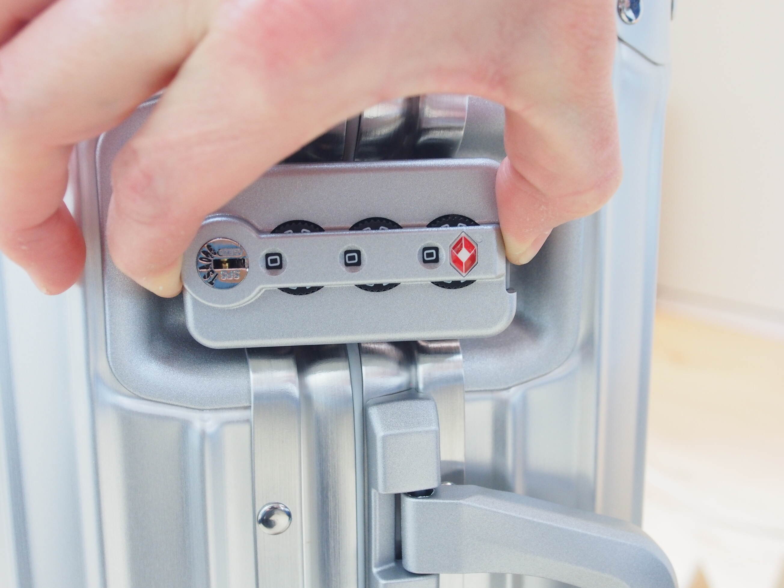 How To Reset A RIMOWA Lock TouristSecrets