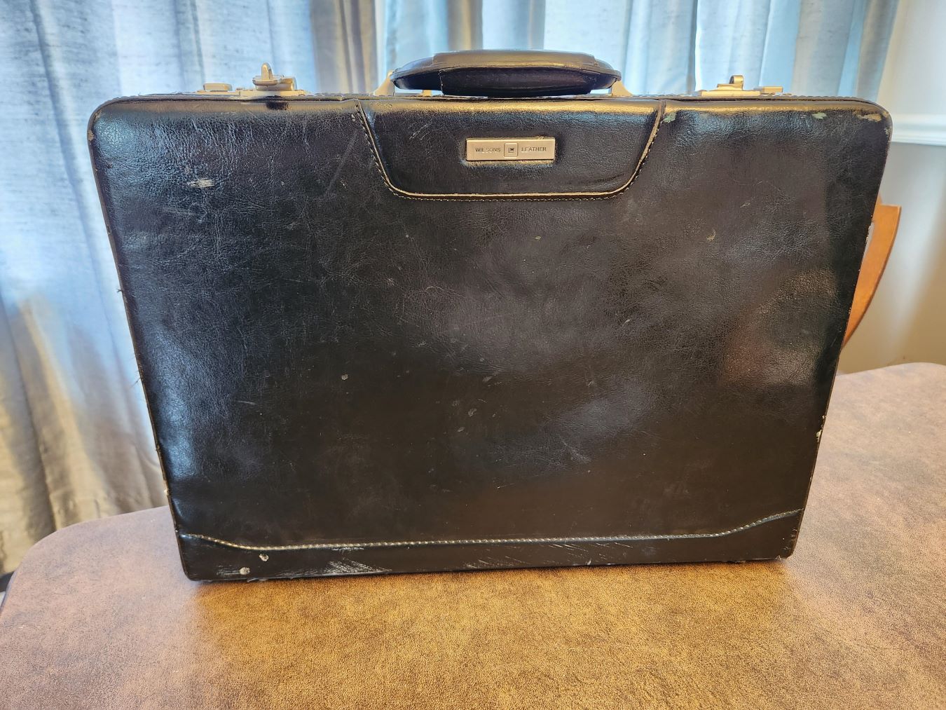 How-To-Restore-An-Old-Suitcase how-to-restore-an-old-suitcase