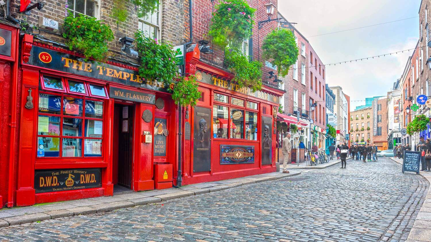 How-To-Spend-24-Hours-In-Dublin-A-Suggested-1-Day-Itinerary how-to-spend-24-hours-in-dublin-a-suggested-1-day-itinerary