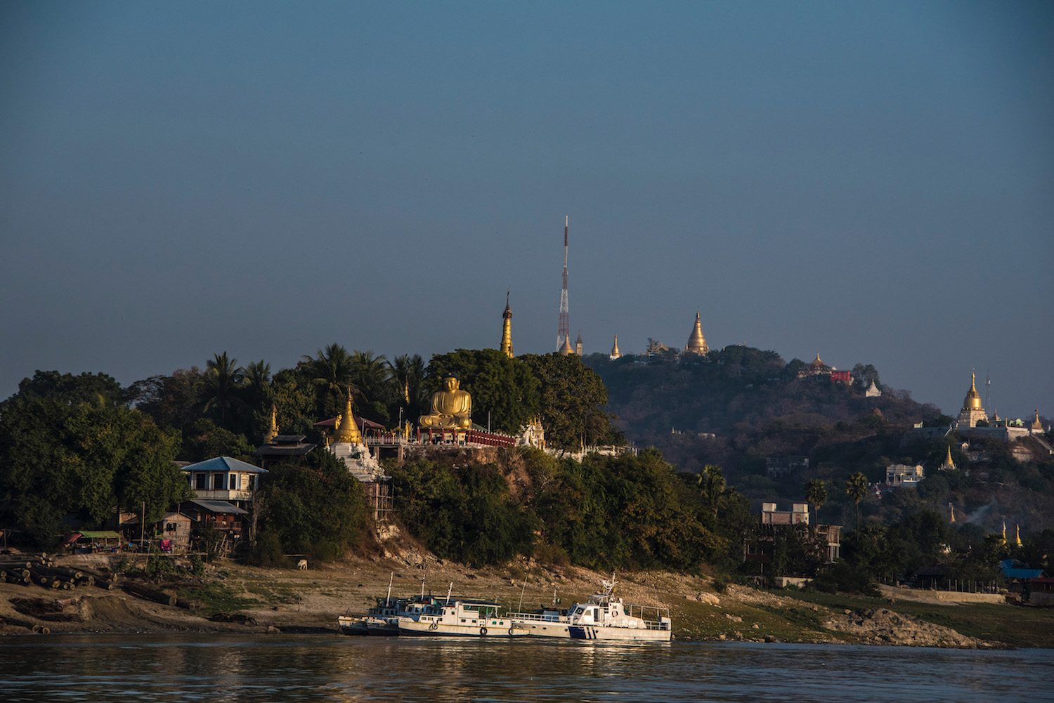 How-To-Take-The-Ayeyarwady-River-From-Mandalay-To-Bagan how-to-take-the-ayeyarwady-river-from-mandalay-to-bagan