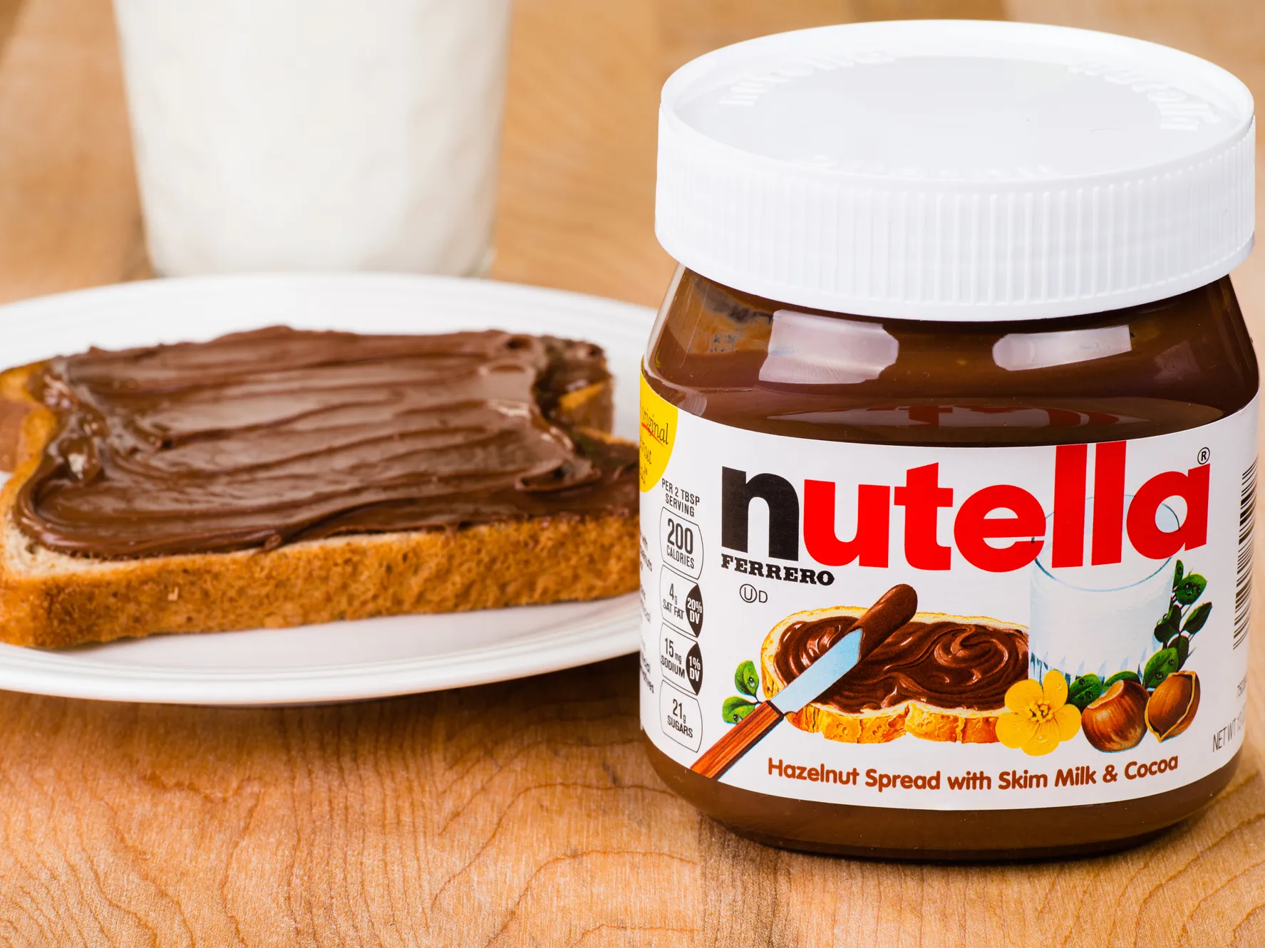 If-There8217s-One-Thing-We-Can-All-Agree-On-It8217s-That-Nutella-Is-Delicious if-theres-one-thing-we-can-all-agree-on-its-that-nutella-is-delicious