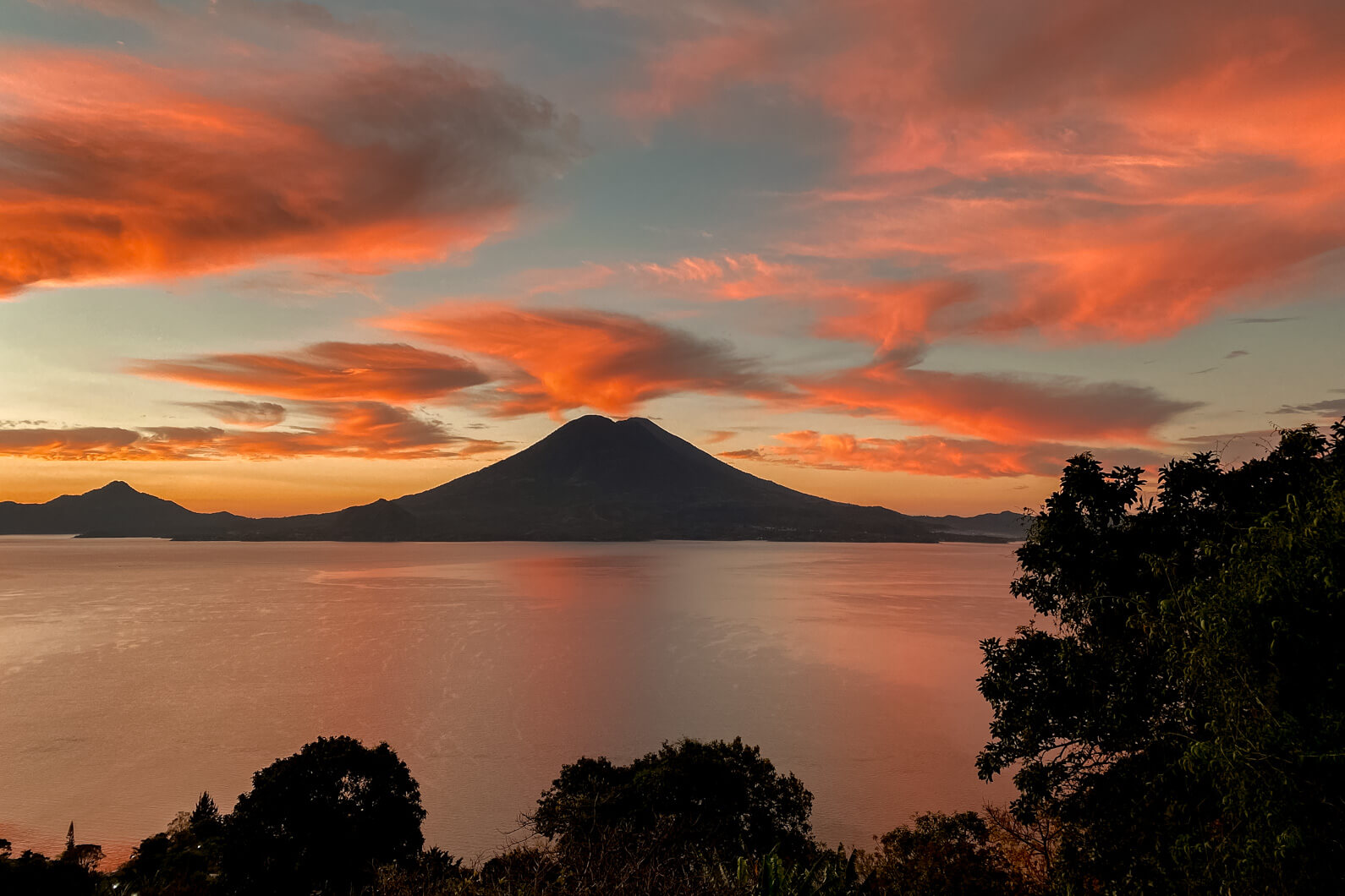 Lake-Atitlán-Guatemala-Things-To-Do-And-How-To-Get-There-8211-Be-My-Travel-Muse lake-atitlan-guatemala-things-to-do-and-how-to-get-there-be-my-travel-muse
