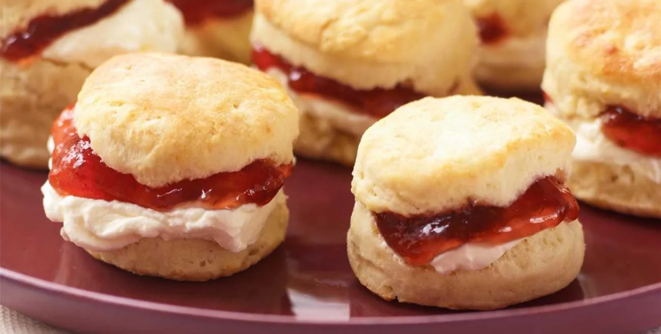 Longing-For-Cream-And-Jam-Early-In-The-Morning longing-for-cream-and-jam-early-in-the-morning
