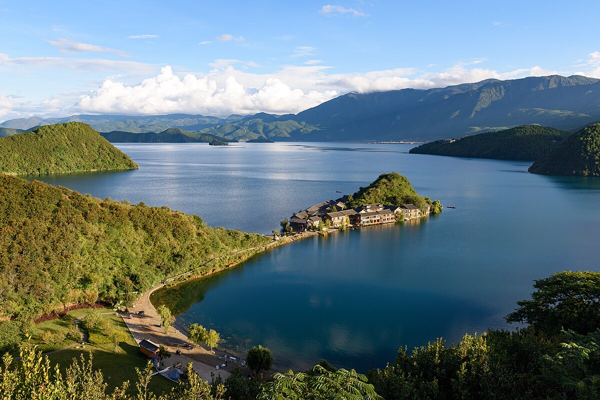 Lugu-Lake-In-China-Blue-Beyond-Words lugu-lake-in-china-blue-beyond-words