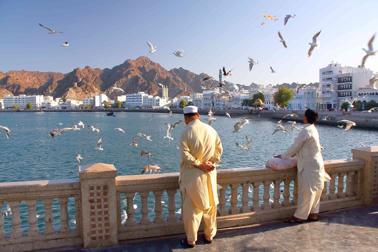 Middle-East-Backpacking-What-To-Do-038-Where-To-Stay-In-Muscat-Oman middle-east-backpacking-what-to-do-where-to-stay-in-muscat-oman