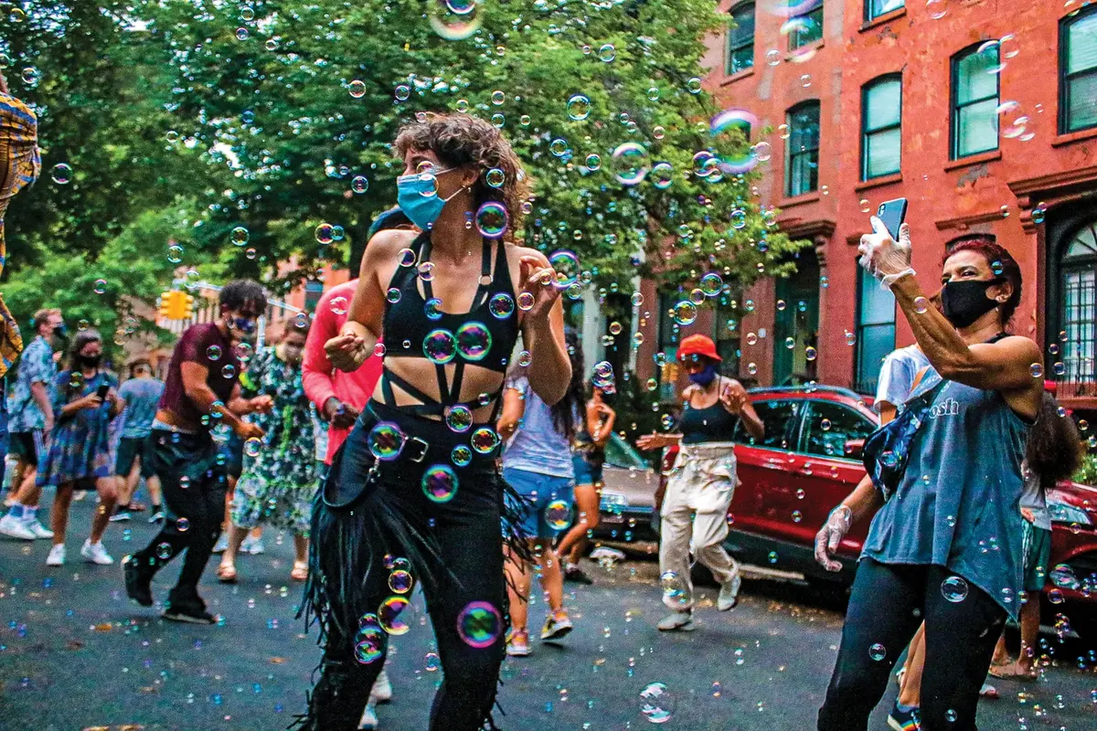 nothing-beats-the-monday-blahs-like-a-party-in-the-streets