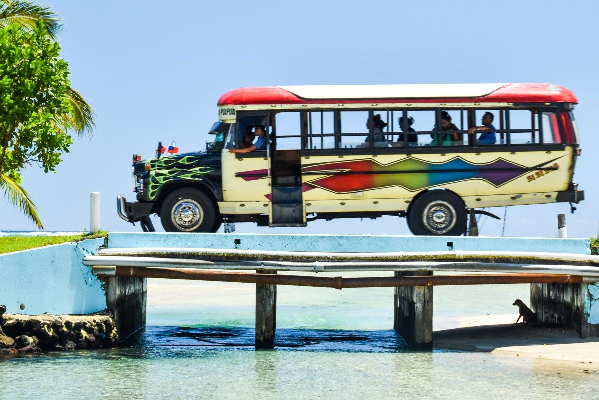 Pimp-My-Bus-Ride-Samoan-Buses-Are-A-Unique-Experience pimp-my-bus-ride-samoan-buses-are-a-unique-experience