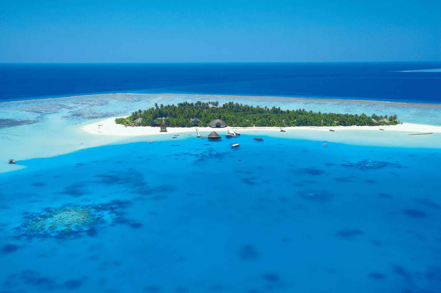 Reef-Explorers8230-At-The-Angsana-Velavaru-Maldives reef-explorers-at-the-angsana-velavaru-maldives