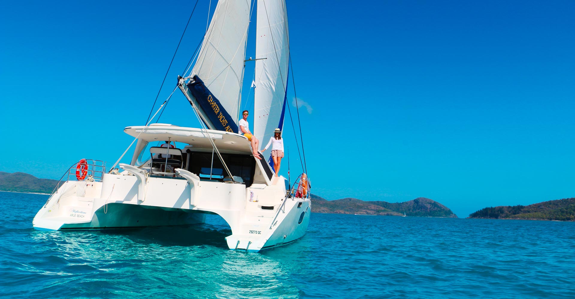Sailing-The-Whitsunday-Islands-From-Airlie-Beach-Australia sailing-the-whitsunday-islands-from-airlie-beach-australia
