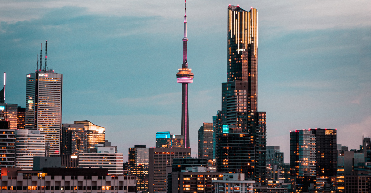 Saloon-With-A-View-3-Sky-Scraping-Bars-To-Visit-On-Your-Next-Trip saloon-with-a-view-3-sky-scraping-bars-to-visit-on-your-next-trip