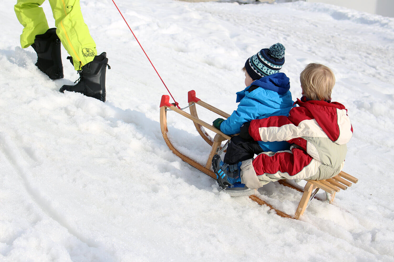 ski-trip-packing-list