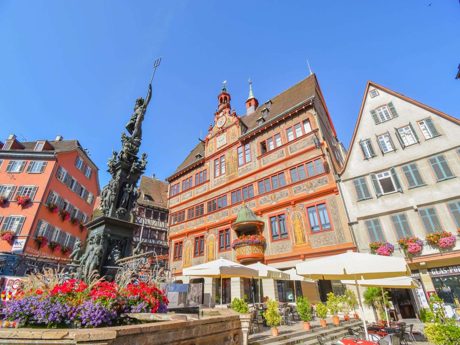 the-colourful-ancient-city-of-tubingen-germany