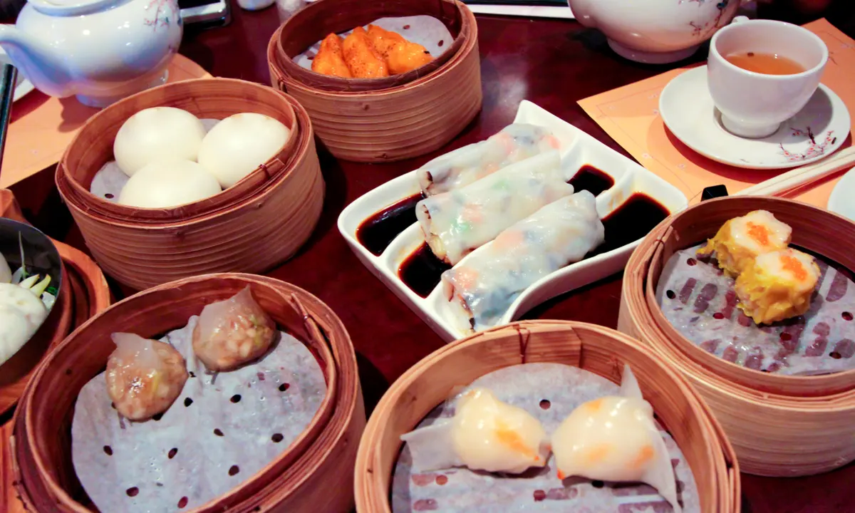 The-Problem-With-Traveling-Alone-Is-That-You-Can8217t-Possibly-Eat-Enough-Dim-Sum the-problem-with-traveling-alone-is-that-you-cant-possibly-eat-enough-dim-sum