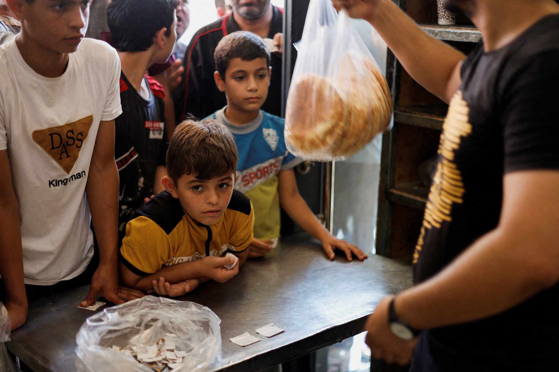 This-Is-What-It’s-Like-To-Run-A-Catering-Business-Under-Siege-In-Gaza this-is-what-its-like-to-run-a-catering-business-under-siege-in-gaza