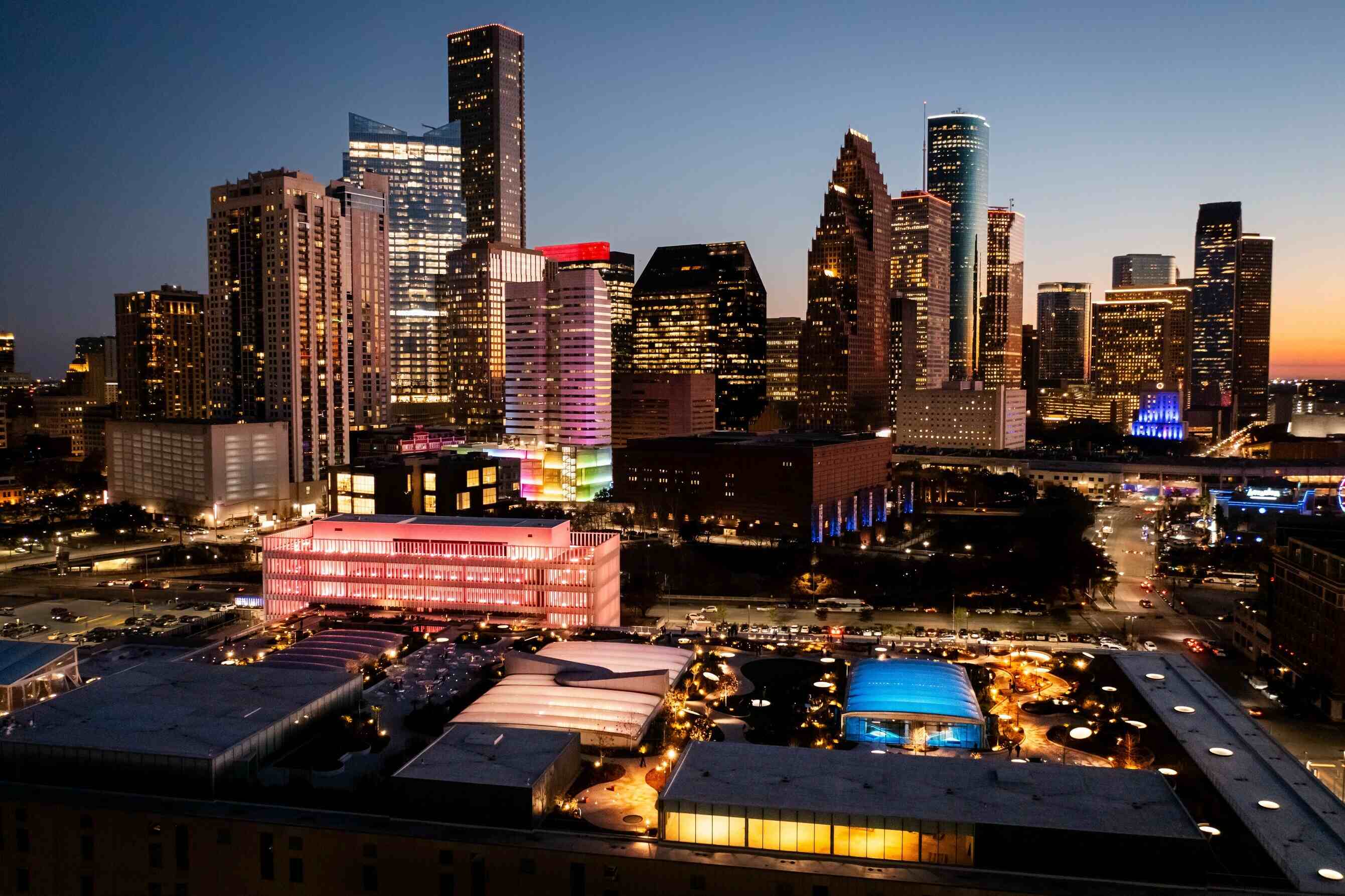 Where-To-Go-At-Night-For-Sightseeing-In-Houston where-to-go-at-night-for-sightseeing-in-houston