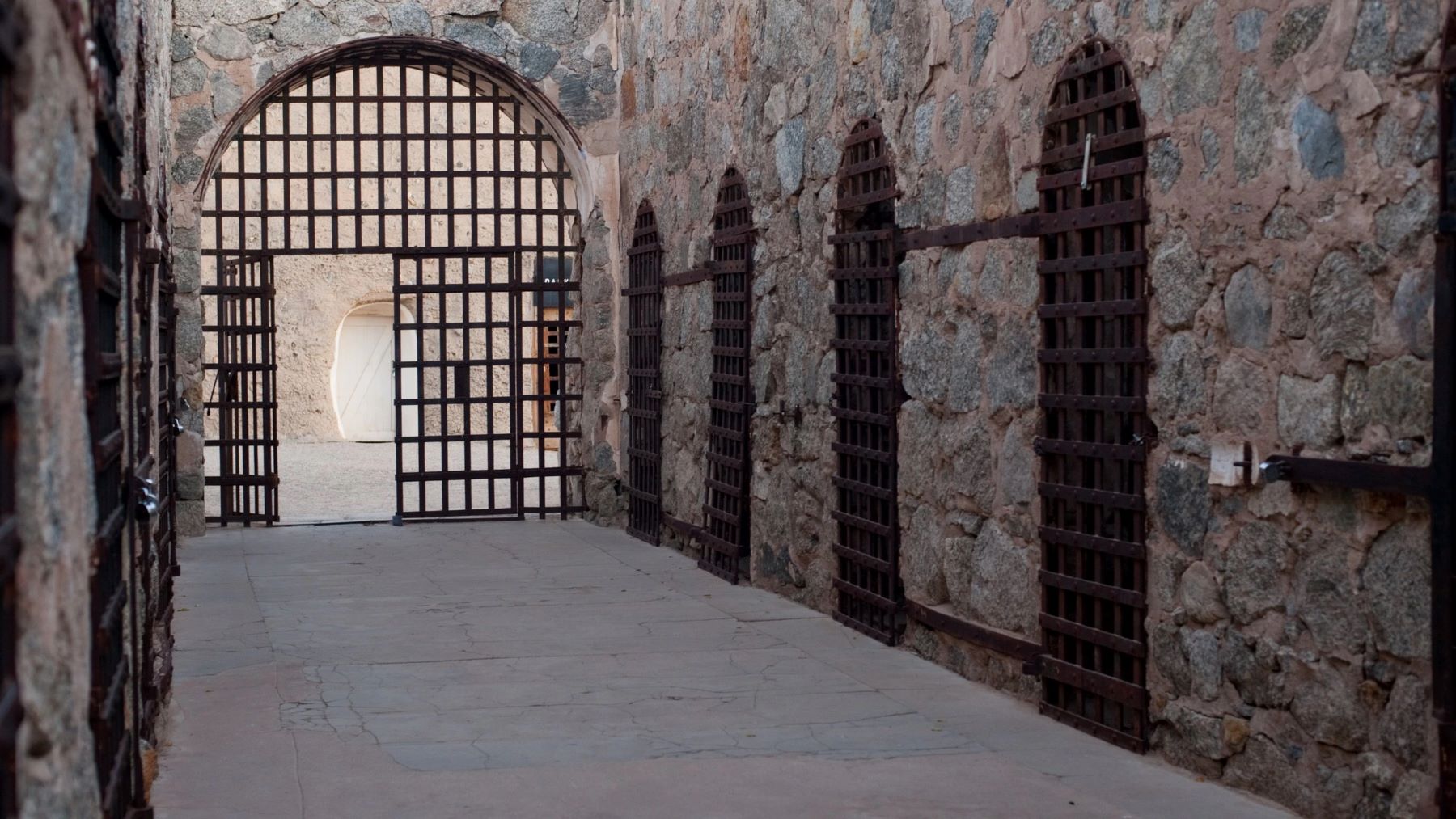 yuma-territorial-prison-finding-beauty-in-unexpected-places