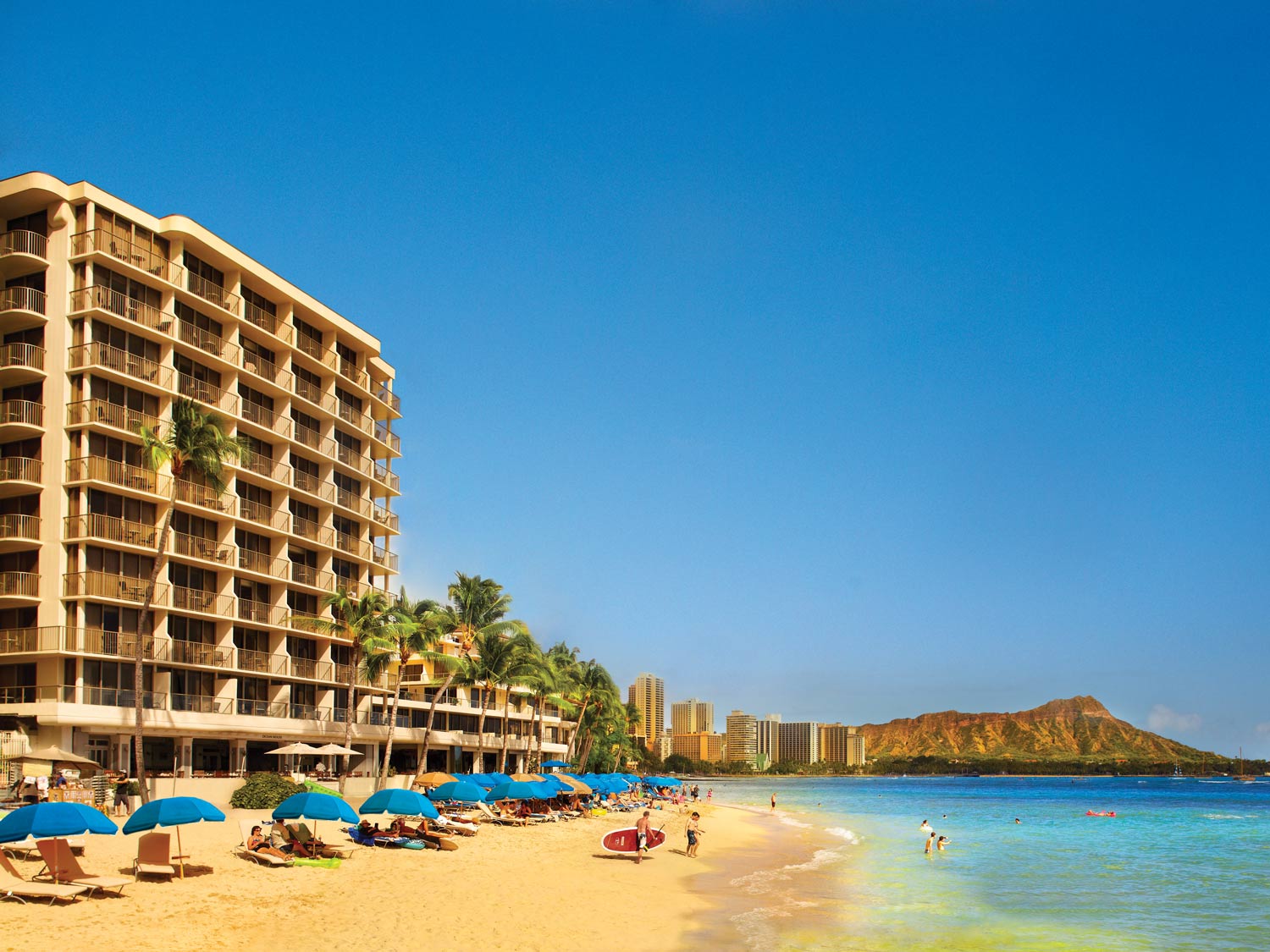 13-Best-Resorts-In-Oahu-On-The-Beach-Complete-Guide 13-best-resorts-in-oahu-on-the-beach-complete-guide