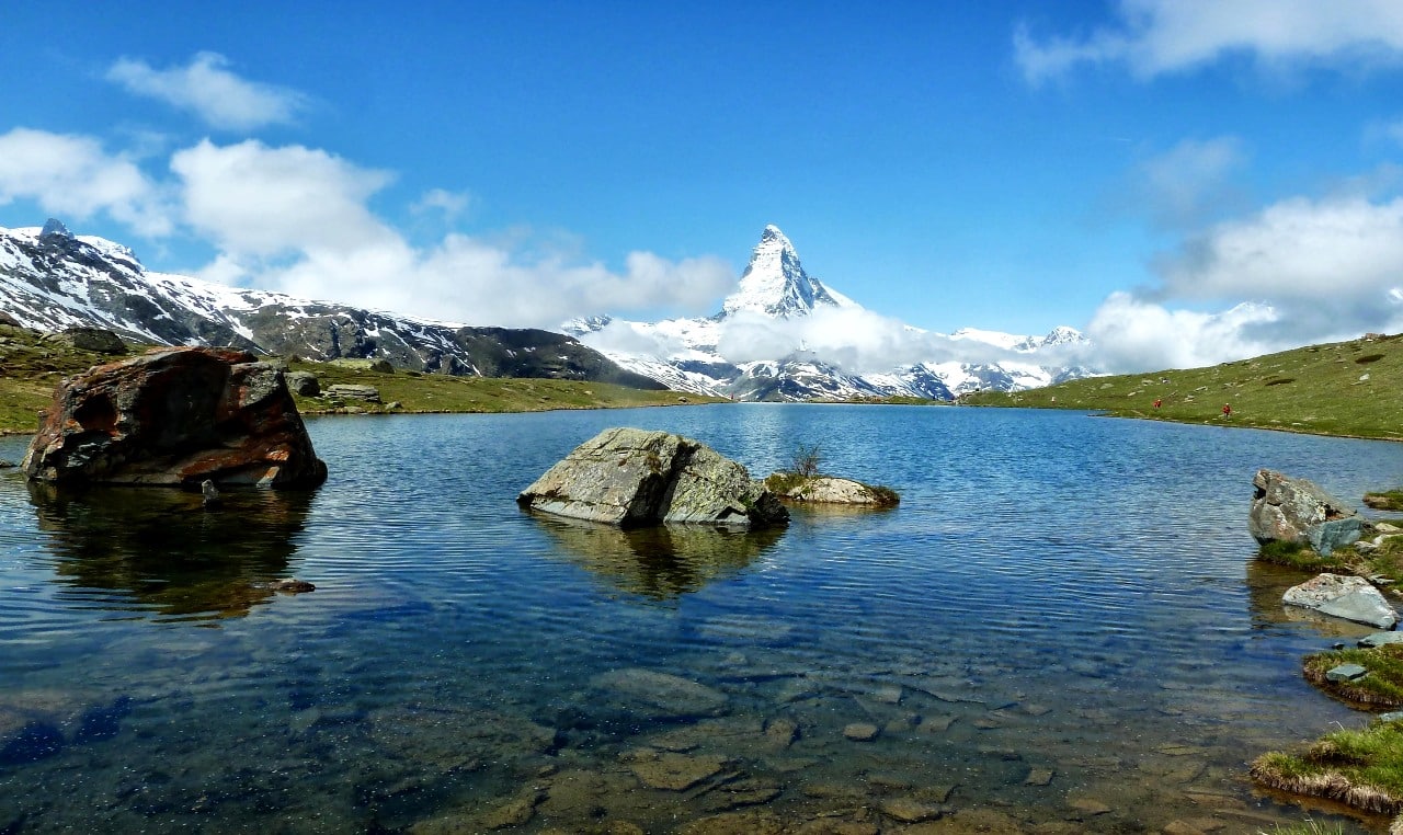 5-Lakes-Trail-In-Zermatt-Amazing-Matterhorn-View 5-lakes-trail-in-zermatt-amazing-matterhorn-view