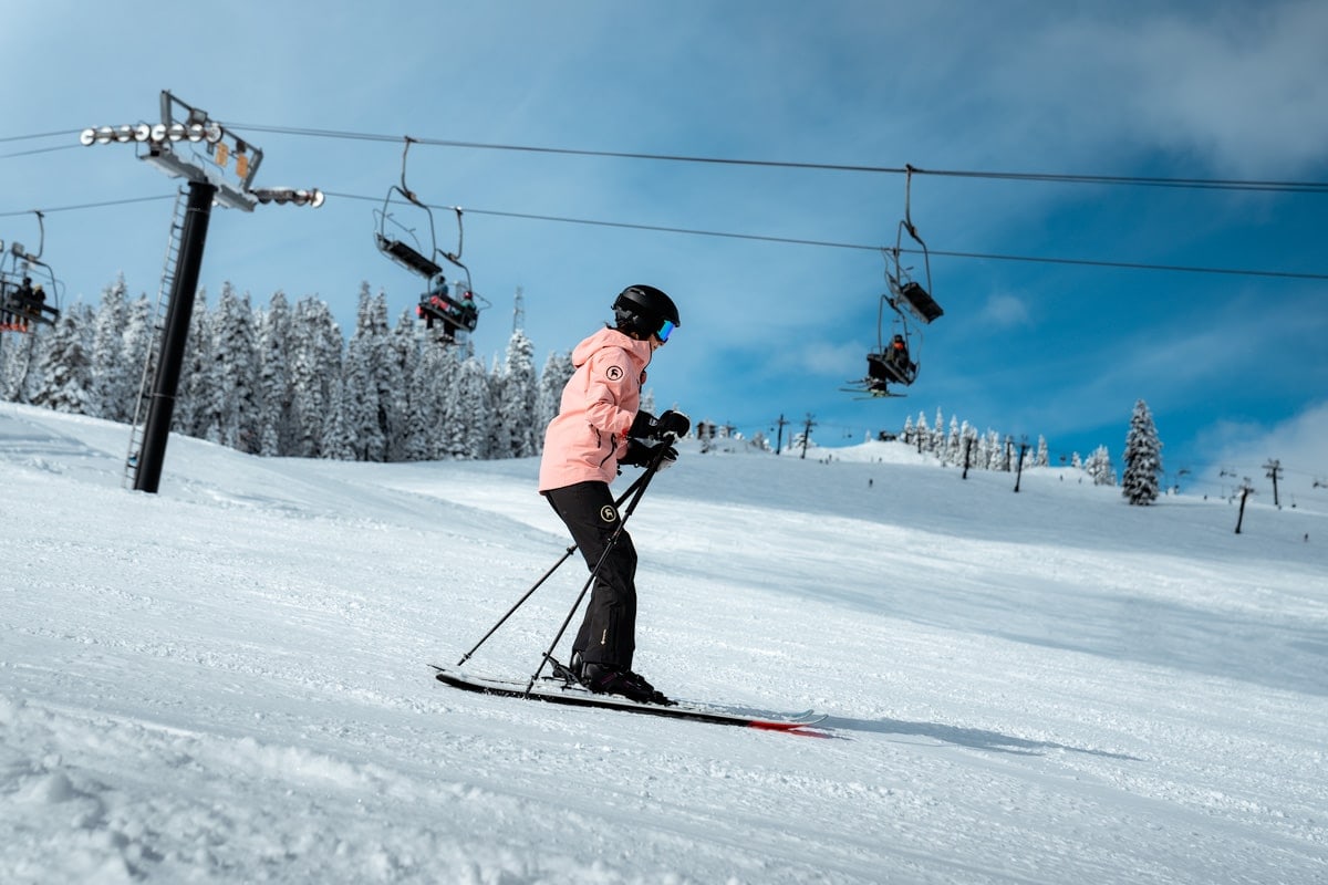 Beginner8217s-Guide-To-Skiing-Techniques-And-Practice beginners-guide-to-skiing-techniques-and-practice