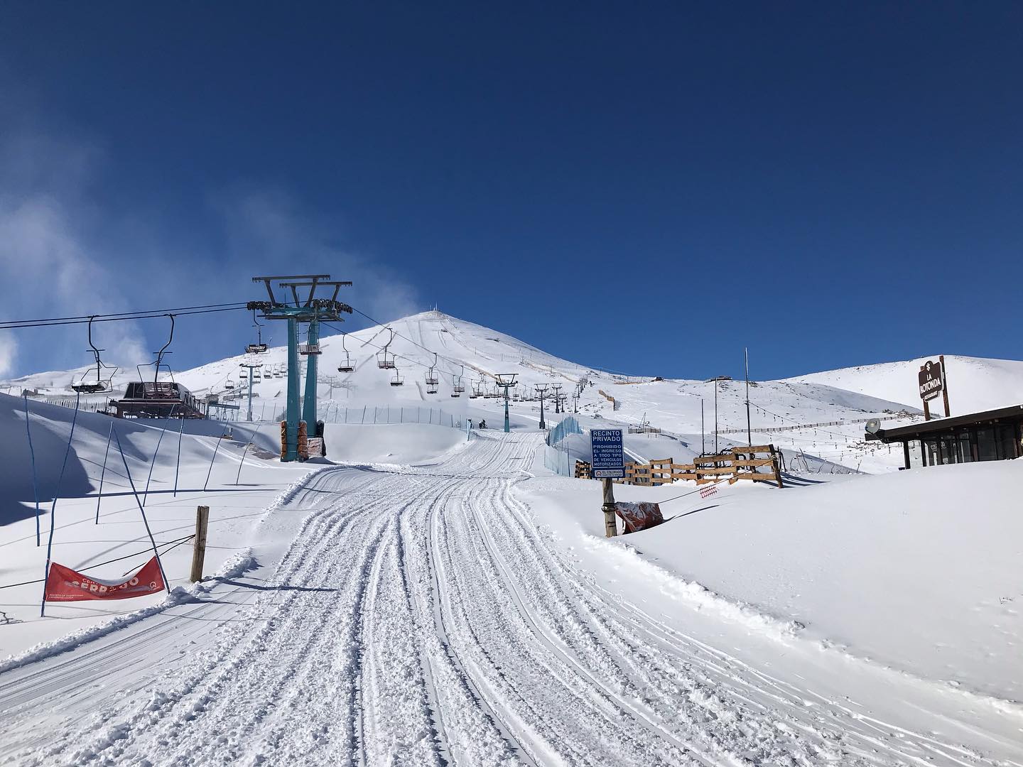 Comparing-Andes-Mountains-Skiing-To-Colorado-Skiing comparing-andes-mountains-skiing-to-colorado-skiing
