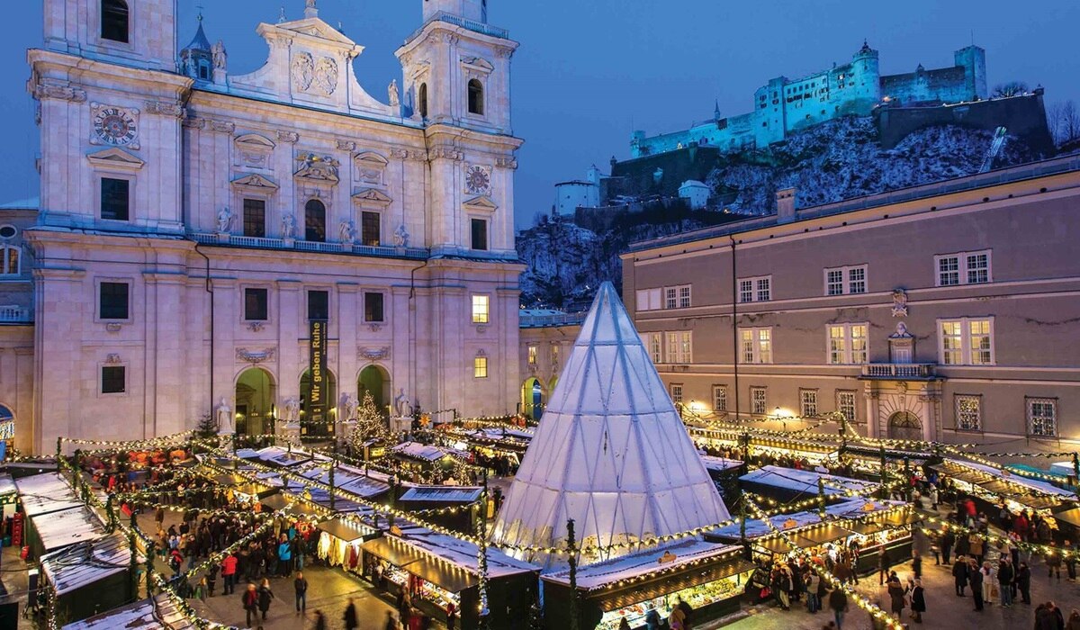danube-christmas-market-river-cruise-with-crystal-cruises
