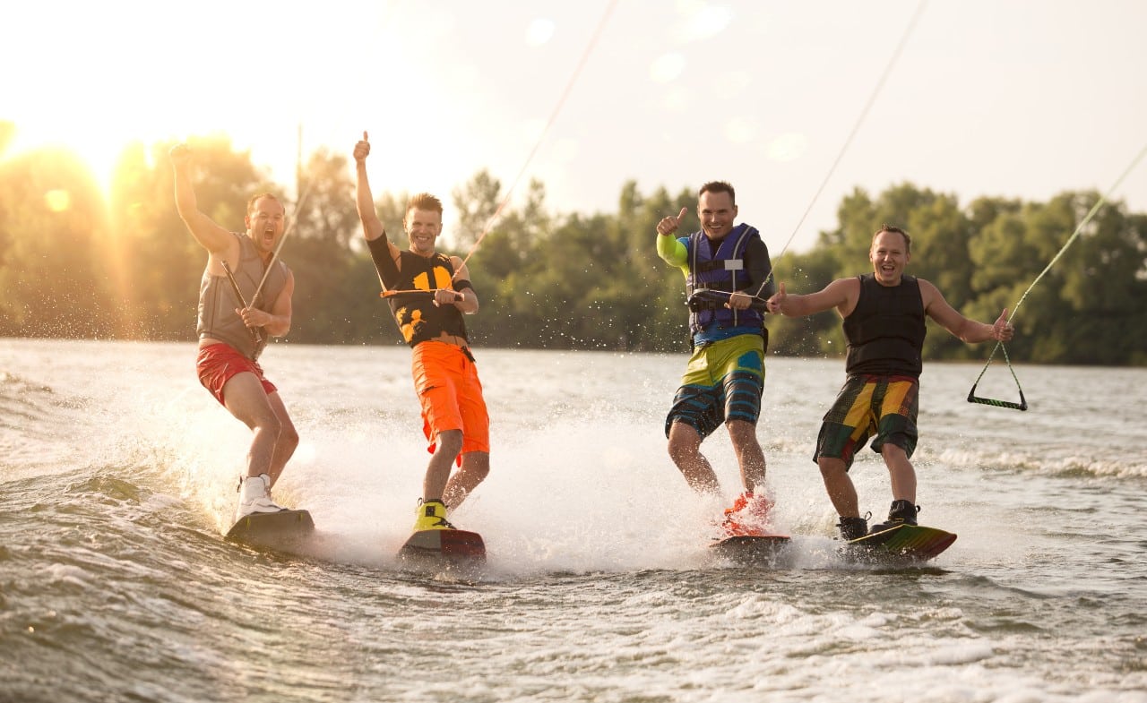 Deciphering-Hand-Signals-In-Water-Skiing-Safety-Tips deciphering-hand-signals-in-water-skiing-safety-tips