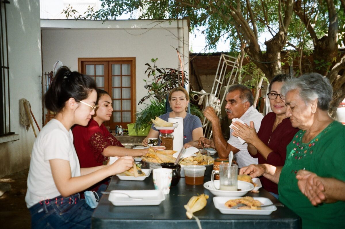 eating-breakfast-from-the-old-homeland-around-the-world